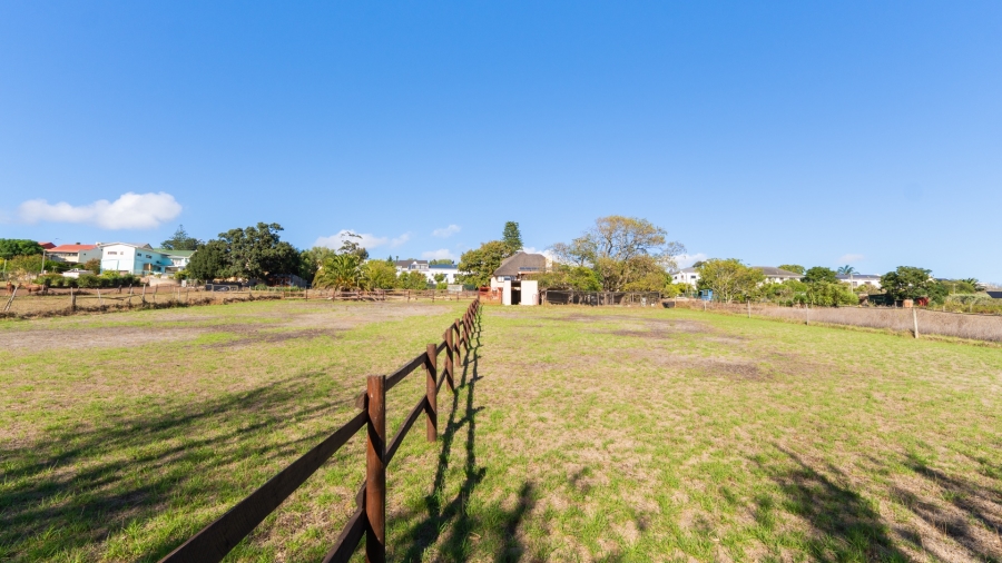 4 Bedroom Property for Sale in Napier Western Cape